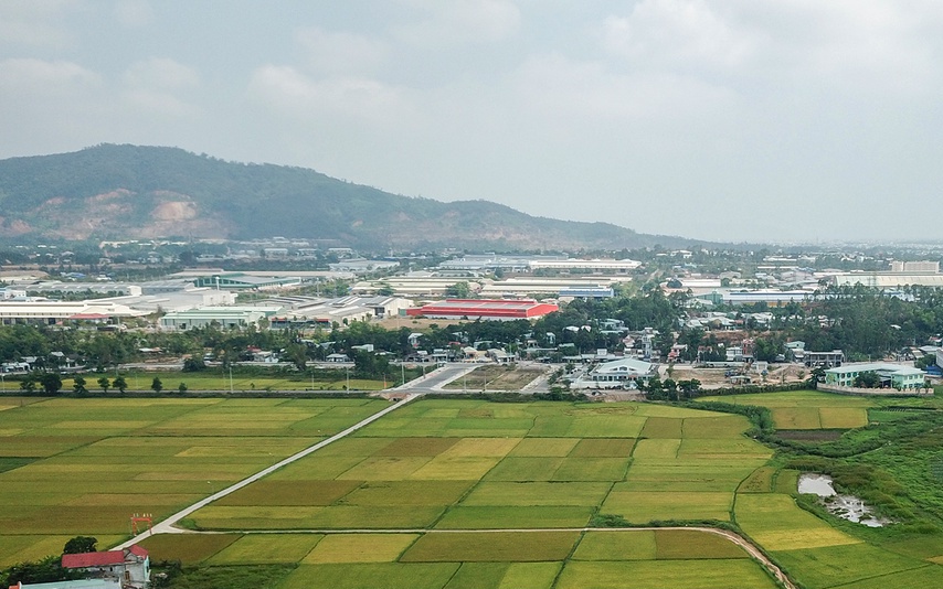Người dân ở Đà Nẵng rầm rộ bán đất vườn