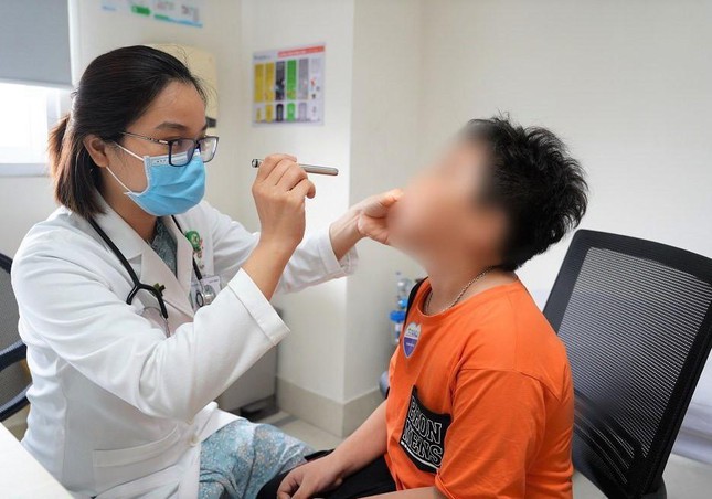 Bé trai 5 tuổi suốt mấy tháng thở ra mùi hôi thối vì nguyên nhân bất ngờ - Ảnh 1. Bé trai 5 tuổi suốt mấy tháng thở ra mùi hôi thối vì nguyên nhân bất ngờ - Ảnh 1.
