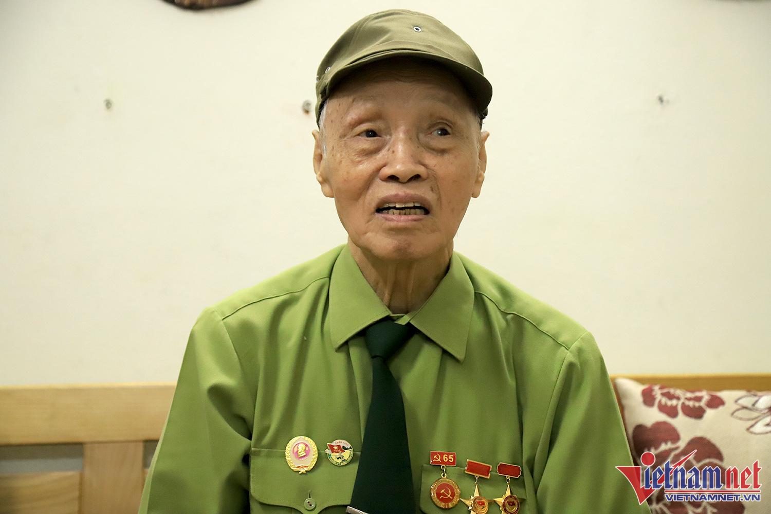 Dũng sĩ Đồi Xanh gặp Đại tướng Võ Nguyên Giáp ở Điện Biên Phủ - Ảnh 3.