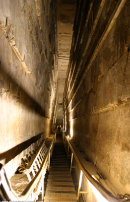 Bí ẩn hệ thống địa đạo và mật thất bên trong Đại Kim tự tháp Giza, hóa ra những kẻ trộm mộ lại có &quot;vai trò&quot; không ai ngờ đến - Ảnh 2.