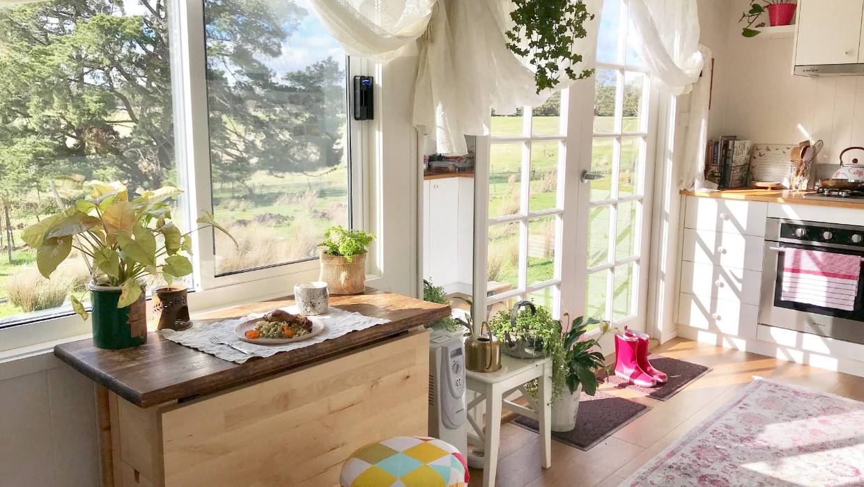 Ngôi nhà 17,2m² sau cải tạo khiến hàng trăm người "đổ gục" vì lý do đặc biệt này - Ảnh 4. Ngôi nhà 17,2m² sau cải tạo khiến hàng trăm người "đổ gục" vì lý do đặc biệt này - Ảnh 4.