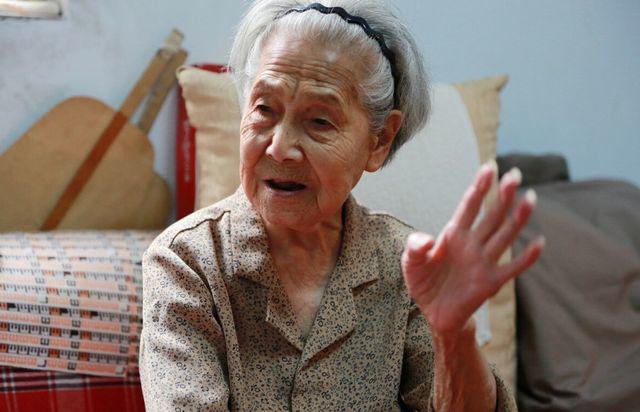 Cụ bà 103 tuổi mạch máu khỏe như người 60, bí quyết trường thọ nhờ 3 thói quen rất đơn giản - Ảnh 1.