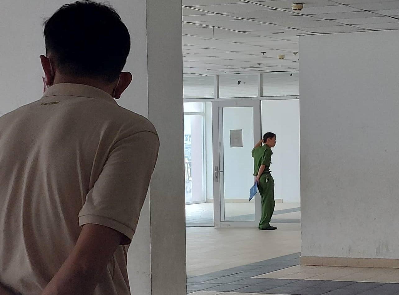 Ph&aacute;t hiện cha v&agrave; con trai 5 tuổi tử vong trong căn hộ chung cư ở TP Thủ Đức - Ảnh 1.