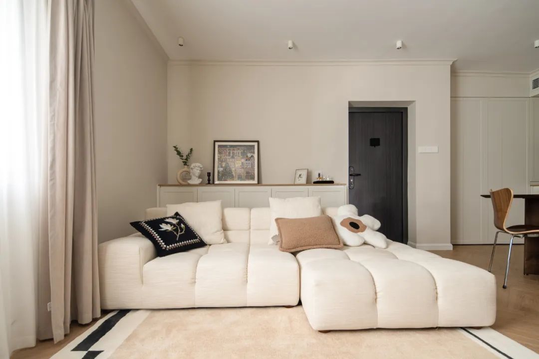 Không gian sống hoàn hảo bên trong căn hộ 70m² được thiết kế theo tiêu chí 3 không của cô nàng 9x - Ảnh 4. Không gian sống hoàn hảo bên trong căn hộ 70m² được thiết kế theo tiêu chí 3 không của cô nàng 9x - Ảnh 4.