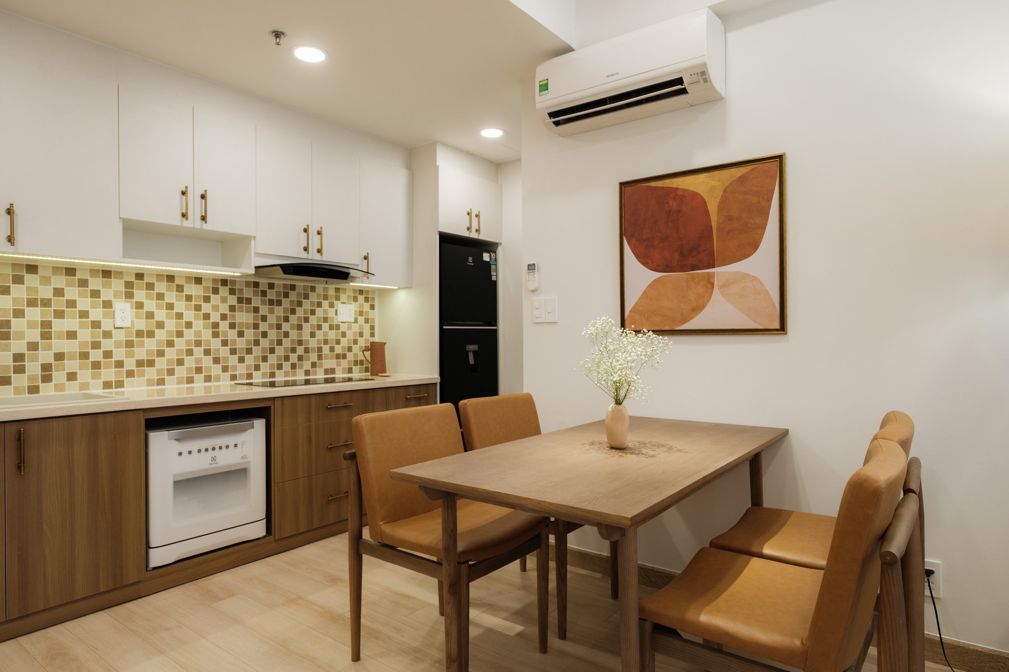 Hút mọi ánh nhìn với căn hộ 65 m2 mang phong cách Scandinavian - Ảnh 9. Hút mọi ánh nhìn với căn hộ 65 m2 mang phong cách Scandinavian - Ảnh 9.