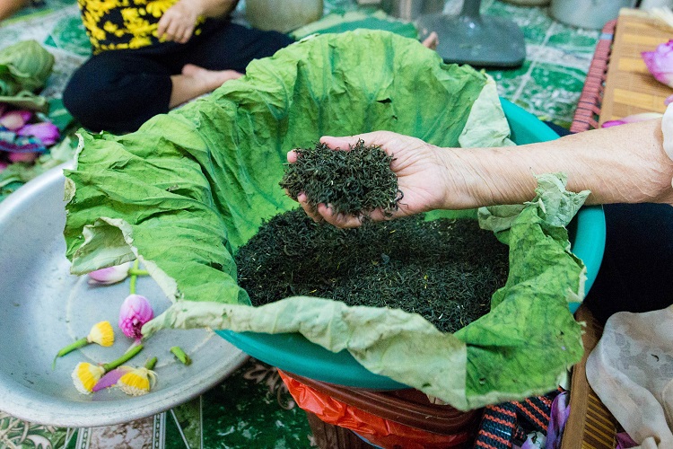 Đại gia Hà Nội săn lùng “đệ nhất trà” giá 10 triệu đồng/kg - Ảnh 4.