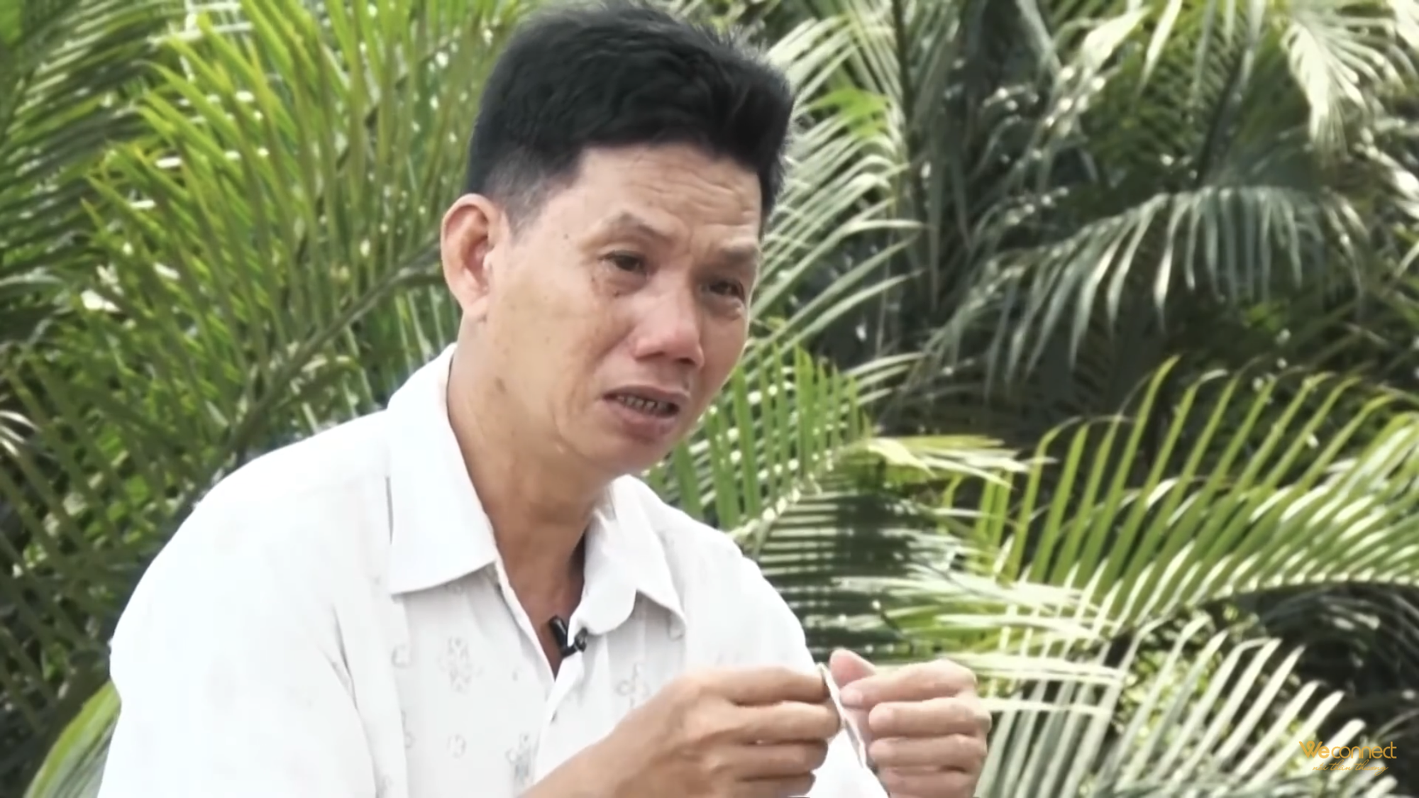 Quá khổ nên mẹ để con lại rồi rời đi, 50 năm sau đi tìm và phút lướt qua nhau nhói lòng - Ảnh 1. Quá khổ nên mẹ để con lại rồi rời đi, 50 năm sau đi tìm và phút lướt qua nhau nhói lòng - Ảnh 1.