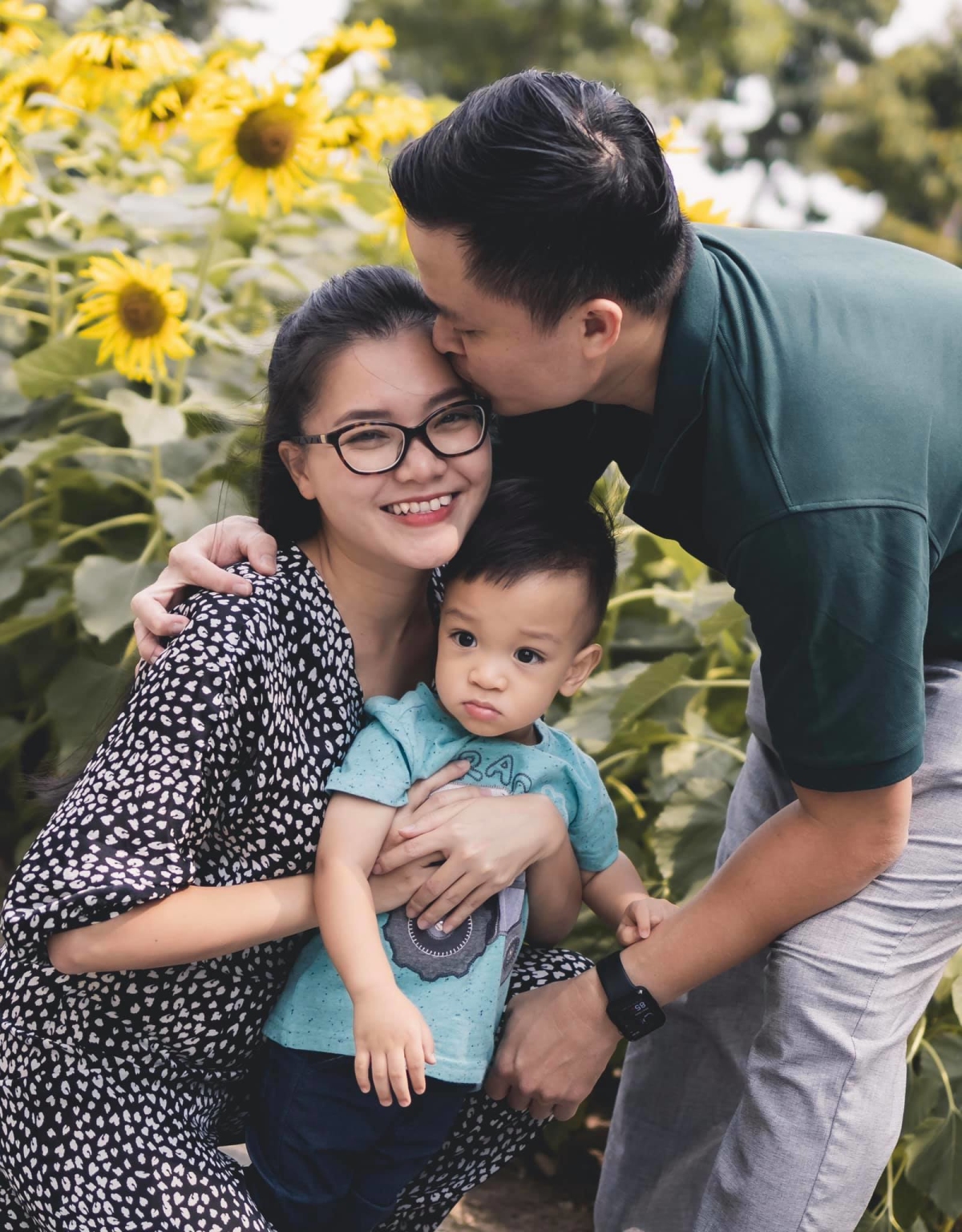Thanh Ngọc tận hưởng hạnh phúc bên chồng và con trai - Ảnh 6.