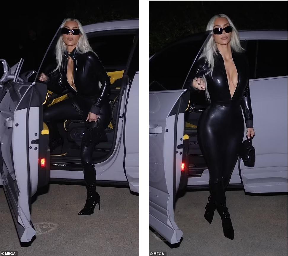 Kim Kardashian mặc đồ da liền thân bó sát, lộ vòng một nóng bỏng - Ảnh 5.