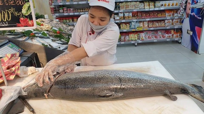 Loại cá “nhà giàu” tăng giá gấp 3 lần, cả người mua và người bán đều choáng - Ảnh 4.