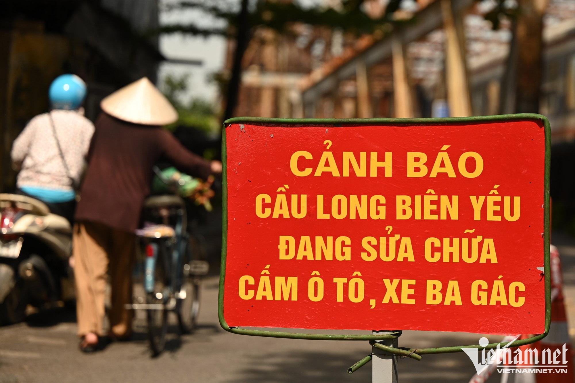 Tin sáng 24/6: Lắp rào chắn ngăn xe 3 bánh, xe thồ lên cầu Long Biên;  - Ảnh 2.