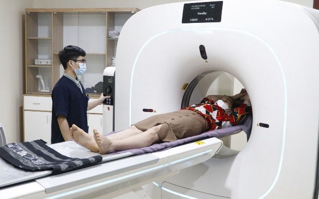 Đi khám mắt, người phụ nữ Phú Thọ ngỡ ngàng phát hiện khối u lớn hiếm gặp ở tim