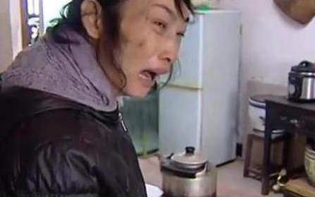 Chồng biến mất sau 5 năm chăm vợ bại liệt, vợ tưởng bị bỏ rơi, suy sụp khi biết sự thật