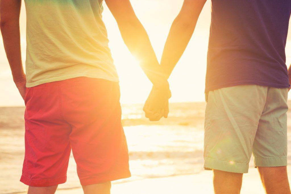 TP HCM: 76% số ca nhiễm HIV mới ghi nhận do quan hệ đồng tính nam - Ảnh 1.