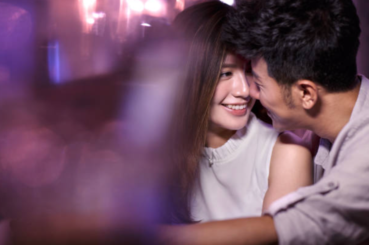 Vừa ly hôn, chồng cũ đến tìm tôi, chứng kiến mẹ chồng hạ màn kịch bất ngờ - Ảnh 1. Vừa ly hôn, chồng cũ đến tìm tôi, chứng kiến mẹ chồng hạ màn kịch bất ngờ - Ảnh 1.