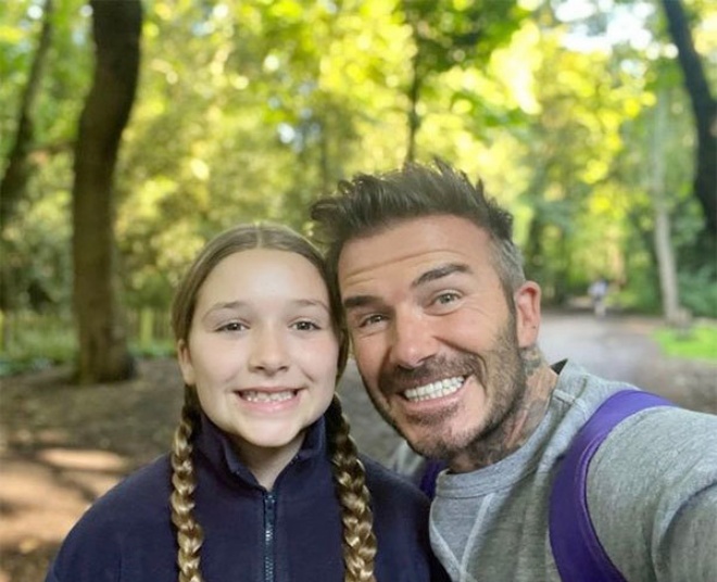 Beckham hẹn hò riêng với con gái Harper, Victoria đi ăn tối với con trai và con dâu - Ảnh 4.