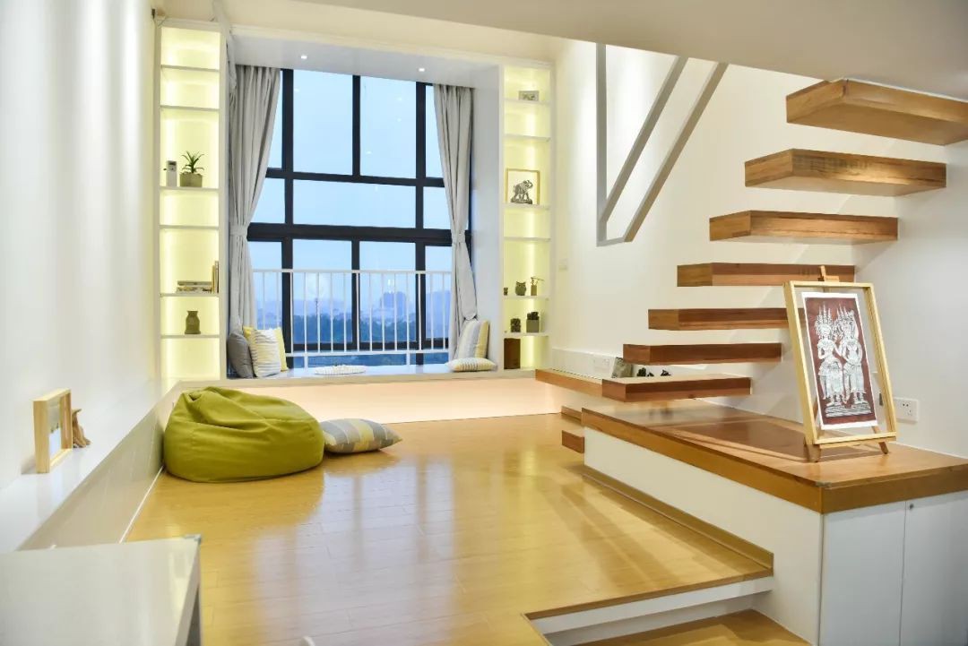 Căn hộ 52m² đẹp ấn tượng với cách bố trí nội thất giật cấp của vợ chồng trẻ - Ảnh 9. Căn hộ 52m² đẹp ấn tượng với cách bố trí nội thất giật cấp của vợ chồng trẻ - Ảnh 9.