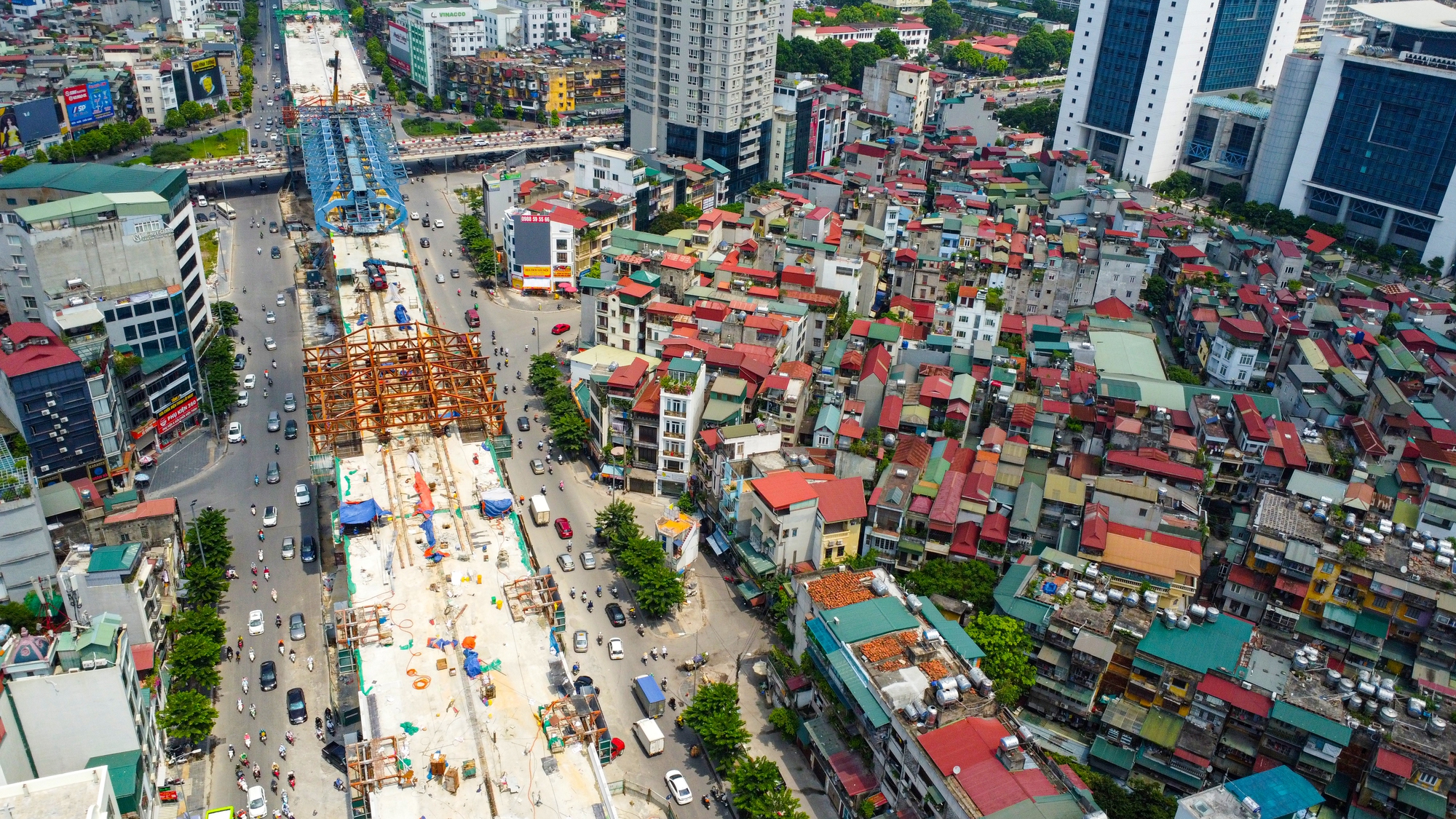 Ngôi nhà 4 mặt tiền độc nhất Hà Nội: Đang cho thuê để kinh doanh, chưa có người hỏi mua - Ảnh 1.