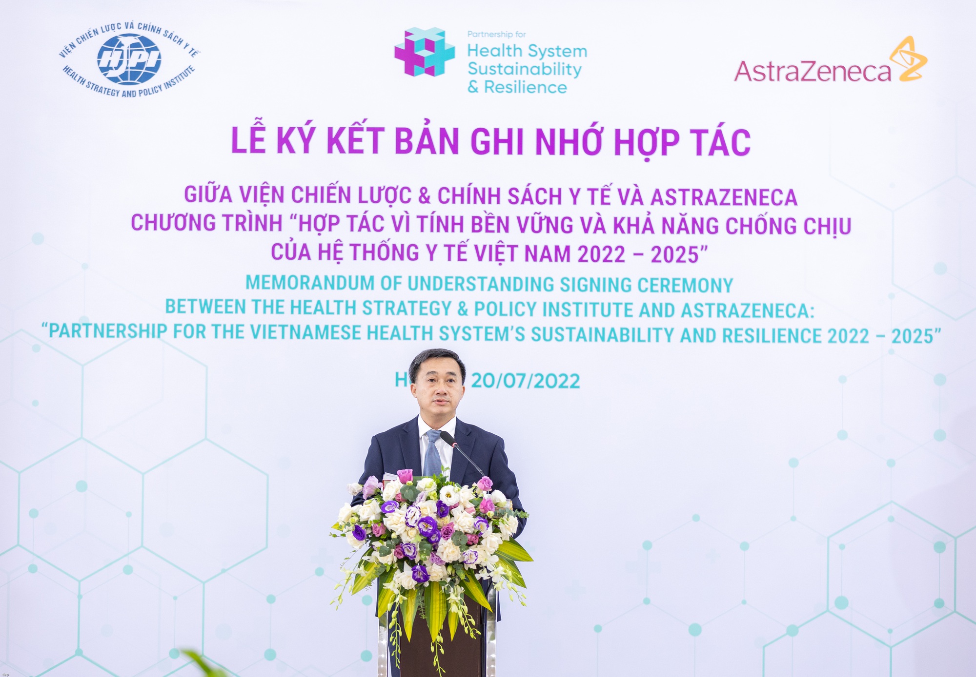 AstraZeneca và Viện Chiến lược & Chính sách Y tế nâng tầm hợp tác góp phần củng cố hệ thống y tế Việt Nam sẵn sàng cho tương lai  - Ảnh 1.