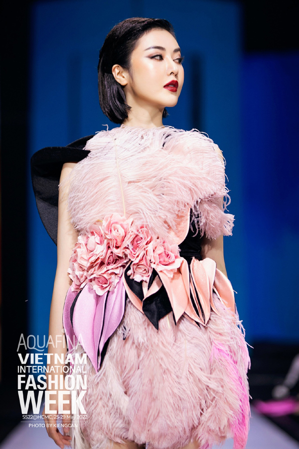Nhan sắc xinh như búp bê của Hồng Diễm - cô gái Tày lọt top 5 gây tiếc nuối ở Hoa hậu các Dân tộc Việt Nam - Ảnh 5.