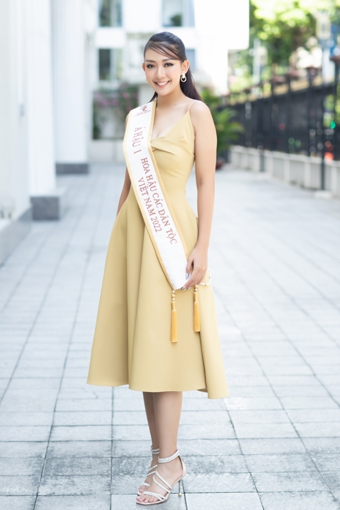 &Aacute; hậu Hoa Đan: 'T&ocirc;i kh&ocirc;ng mất niềm tin v&agrave;o t&igrave;nh y&ecirc;u d&ugrave; gia đ&igrave;nh đổ vỡ' - Ảnh 4.