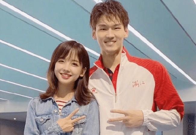 Vướng tai tiếng t&igrave;nh &aacute;i, nữ MC Trung Quốc bị cấm s&oacute;ng - Ảnh 2.