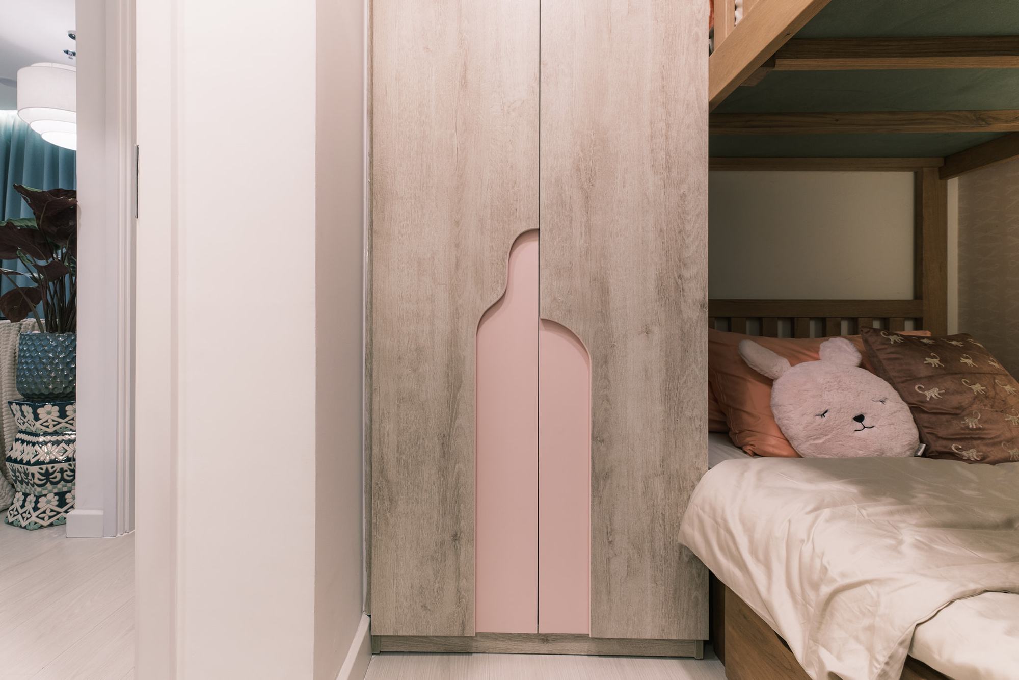 Căn hộ 40m² nhỏ hẹp ở Sài Gòn vừa đẹp lại thoáng đãng nhờ thiết kế theo phong cách Midcentury Modern  - Ảnh 23.