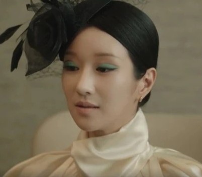 Kiểu trang điểm gây sốc của Seo Ye Ji trên phim - Ảnh 3.