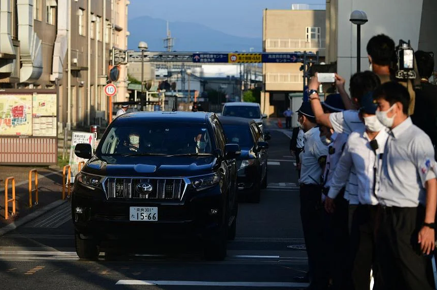 Người Nhật bàng hoàng, tiếc thương cựu Thủ tướng Abe ra đi đột ngột - Ảnh 4.