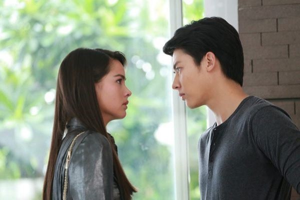 Gặp lại chồng cũ, anh ta khoe mẽ giàu có nhưng nhắc đến tiền nuôi con lại né tránh đến tội nghiệp - Ảnh 2.