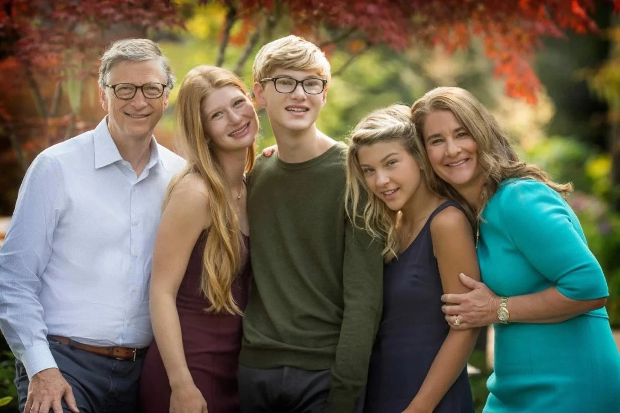Con gái út của Bill Gates yêu thời trang xa xỉ - Ảnh 9.