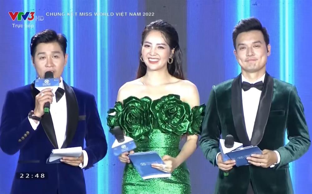 Dàn MC chung kết Miss World Vietnam 2022 mắc lỗi gây cười - Ảnh 3.