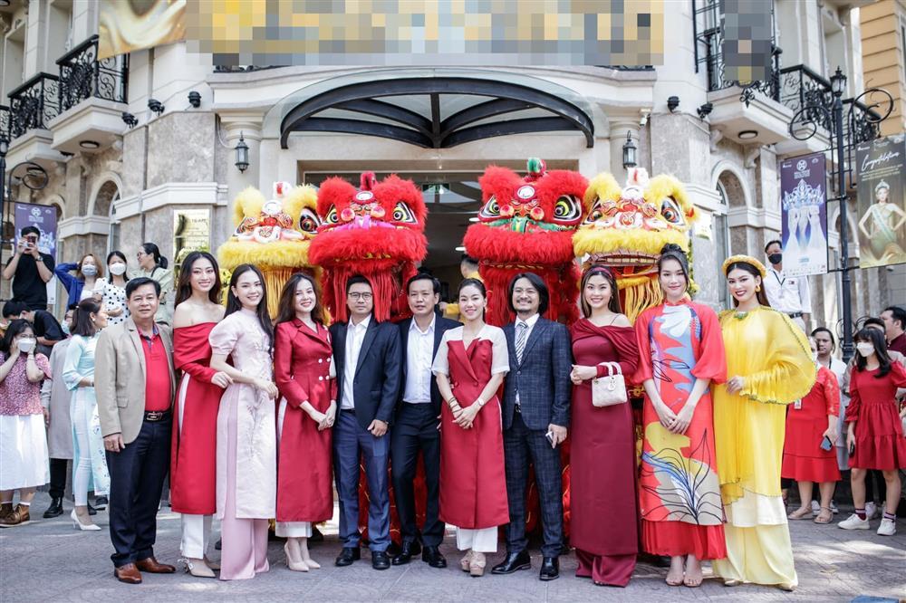 Xôn xao tân Miss World Vietnam 2022 là 'gà' của đơn vị tổ chức - Ảnh 3.