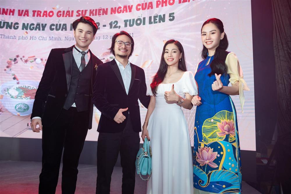 Xôn xao tân Miss World Vietnam 2022 là 'gà' của đơn vị tổ chức - Ảnh 10.