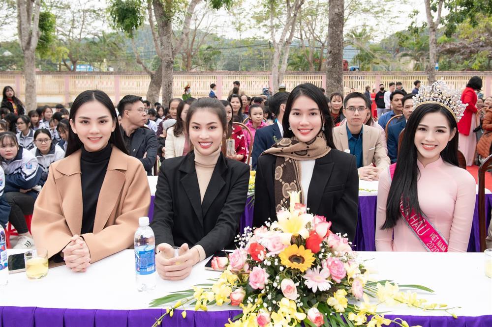 Xôn xao tân Miss World Vietnam 2022 là 'gà' của đơn vị tổ chức - Ảnh 9.