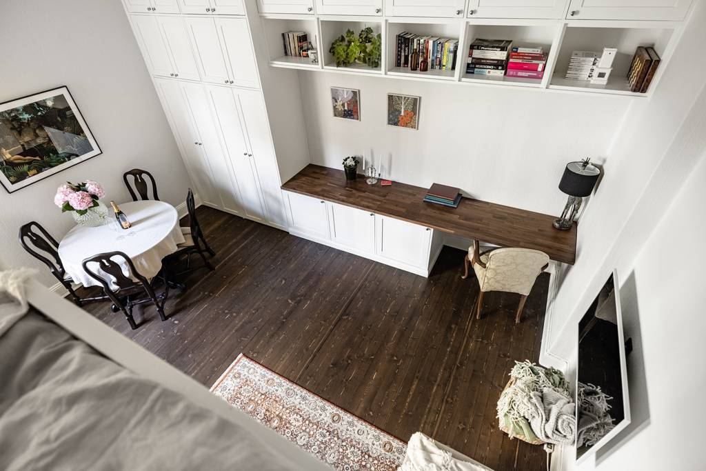 Chỉ rộng 38m², căn hộ nhỏ có không gian thoải mái và khả năng lưu trữ đầy ấn tượng - Ảnh 8. Chỉ rộng 38m², căn hộ nhỏ có không gian thoải mái và khả năng lưu trữ đầy ấn tượng - Ảnh 8.