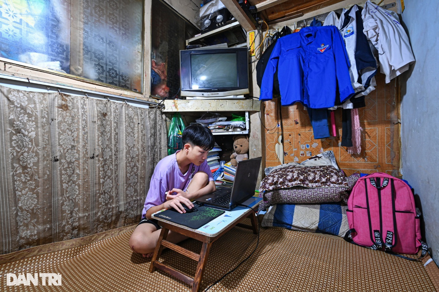 Chuyện đời buồn của gia đình ba thế hệ sống trong căn nhà 6m2 ở Hà Nội - Ảnh 9.