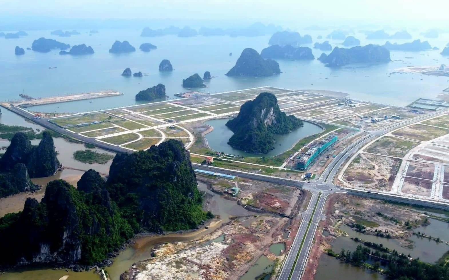 Th&ocirc;ng tin kh&ocirc;ng đ&uacute;ng về 'khu đ&ocirc; thị' lấn biển ảnh hưởng đến di sản vịnh Hạ Long