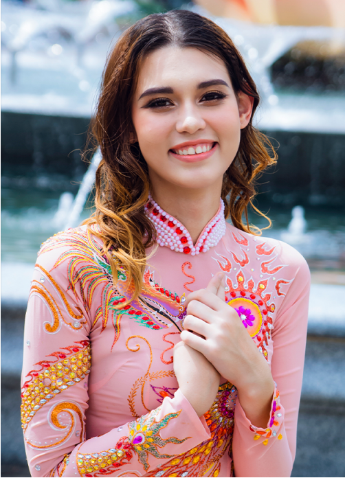 Top 5 ứng viên sáng giá Hoa hậu Hòa bình Việt Nam: Chiều cao khủng, ngoại ngữ 'không phải dạng vừa' - Ảnh 2.