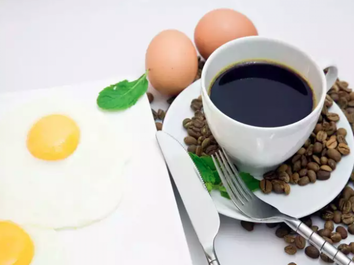 Cách kết hợp đồ ăn và thức uống từ bữa sáng đến tối để tăng tốc độ giảm cân - Ảnh 1.