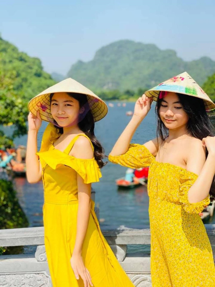 Lọ Lem - Hạt Dẻ: Hai ái nữ nhà MC Quyền Linh vừa xinh đẹp vừa học giỏi - Ảnh 8.