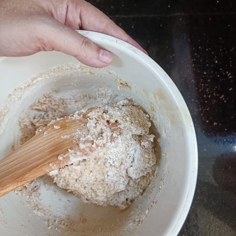 Cách làm bánh mì nguyên cám đơn giản cho hội chị em ăn kiêng - Ảnh 2.