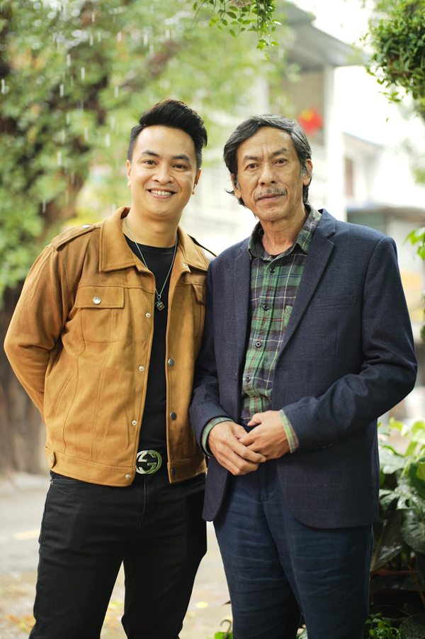 Đời tư kín tiếng của Lý Chí Huy, anh trai Hồng Quế - người vừa vào vai Đức phim &quot;Đấu trí&quot; - Ảnh 4.