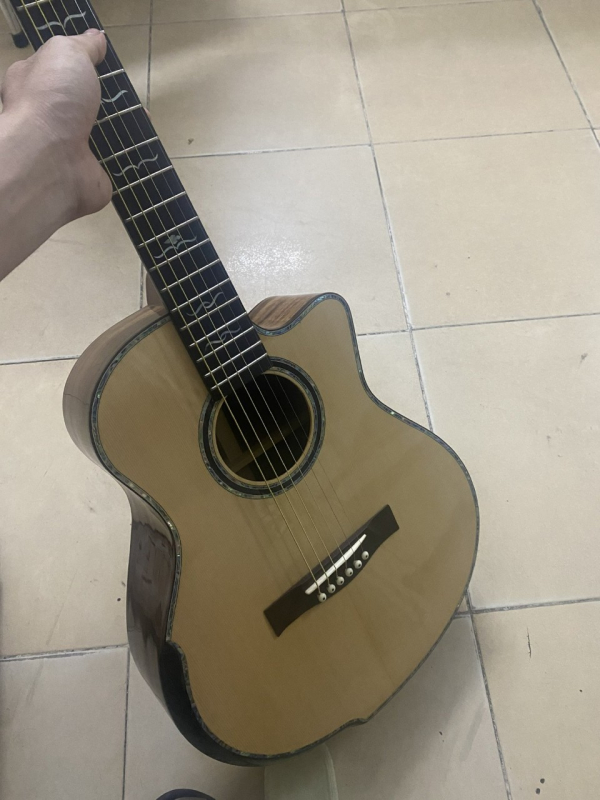 Người lính cứu hỏa quả cảm trong kí ức của bạn đồng môn - Ảnh 7. Người lính cứu hỏa quả cảm trong kí ức của bạn đồng môn - Ảnh 7.