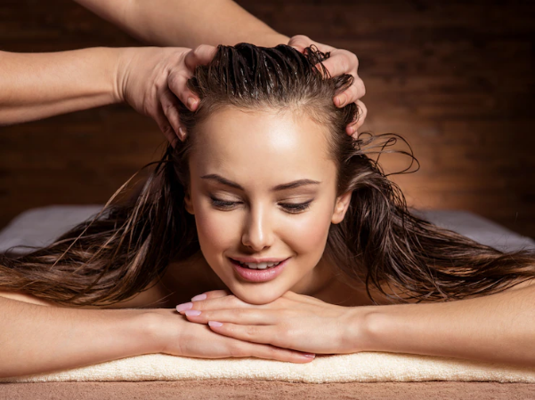 3 cách massage giúp giảm rụng tóc, kích thích tóc mọc