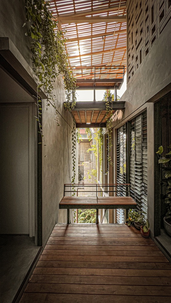 Dãy shophouse cũ kỹ hóa thành không gian sống bắt mắt - Ảnh 9. Dãy shophouse cũ kỹ hóa thành không gian sống bắt mắt - Ảnh 9.