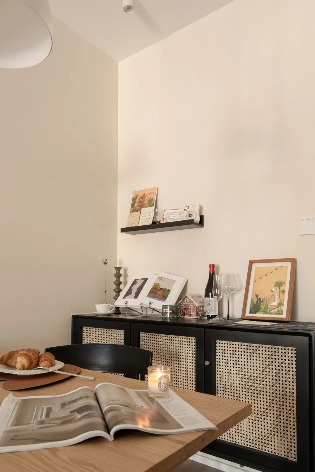 Căn hộ nhẹ nhàng, cổ điển của cô gái độc thân với diện tích 60m² - Ảnh 7.