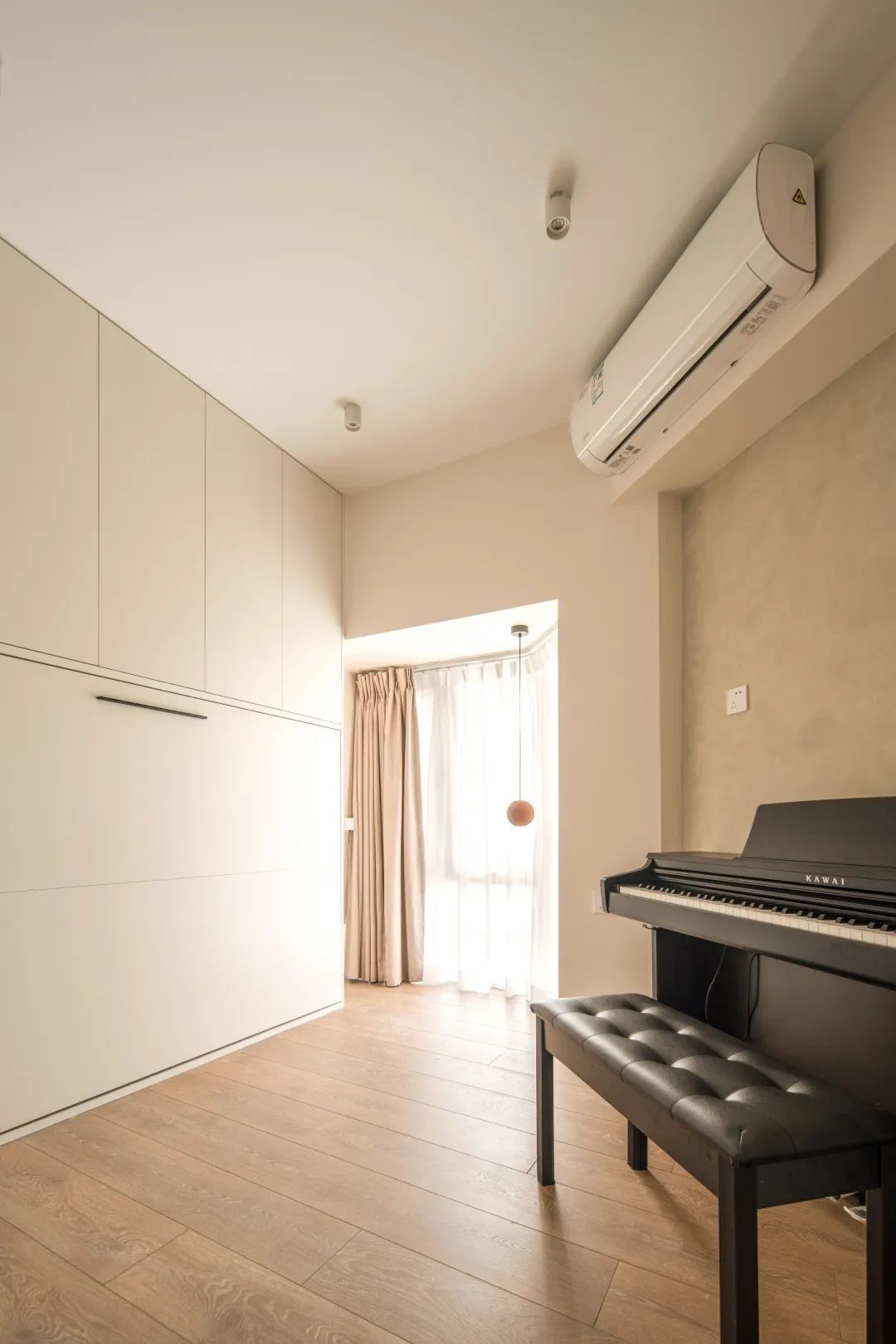 Căn hộ nhẹ nhàng, cổ điển của cô gái độc thân với diện tích 60m² - Ảnh 14.