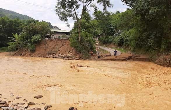 Hình ảnh của một giáo viên sẽ mang đến cho bạn sự tôn trọng và cảm nhận được tình cảm đến từ người thầy của mình. Đó sẽ là hình ảnh cảm động, đầy ý nghĩa, nhưng cũng đầy sự cổ vũ và khích lệ cho những người làm nghề giáo viên.