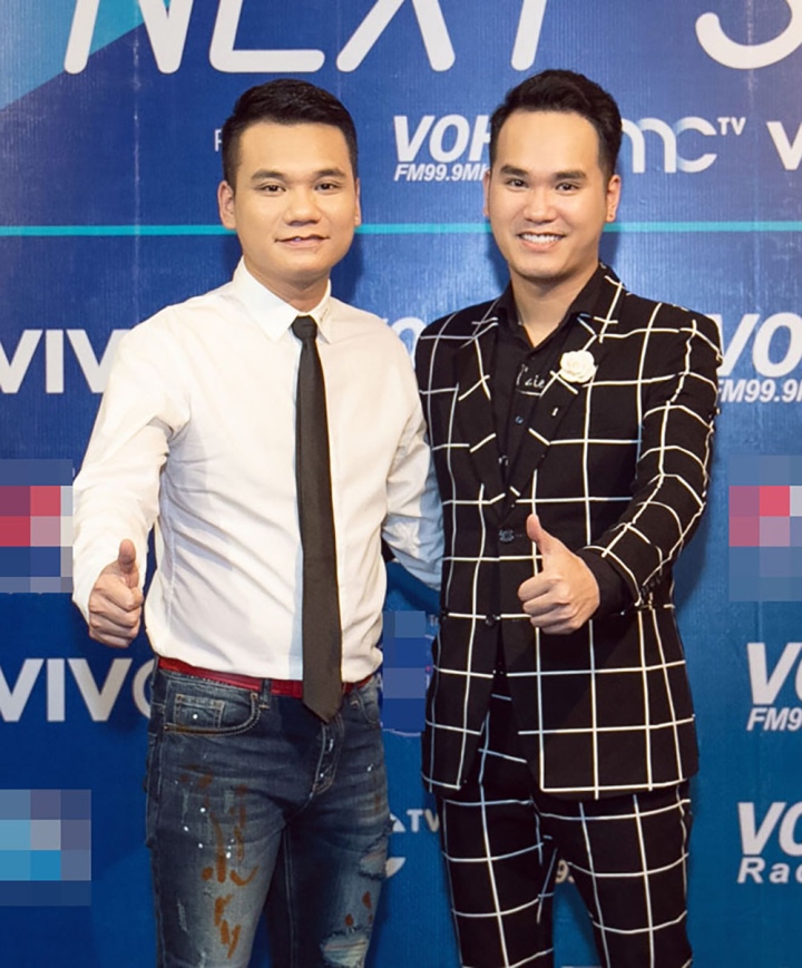 Những cặp anh em ruột nổi tiếng 'tung hoành' showbiz Việt - Ảnh 2. Những cặp anh em ruột nổi tiếng 'tung hoành' showbiz Việt - Ảnh 2.